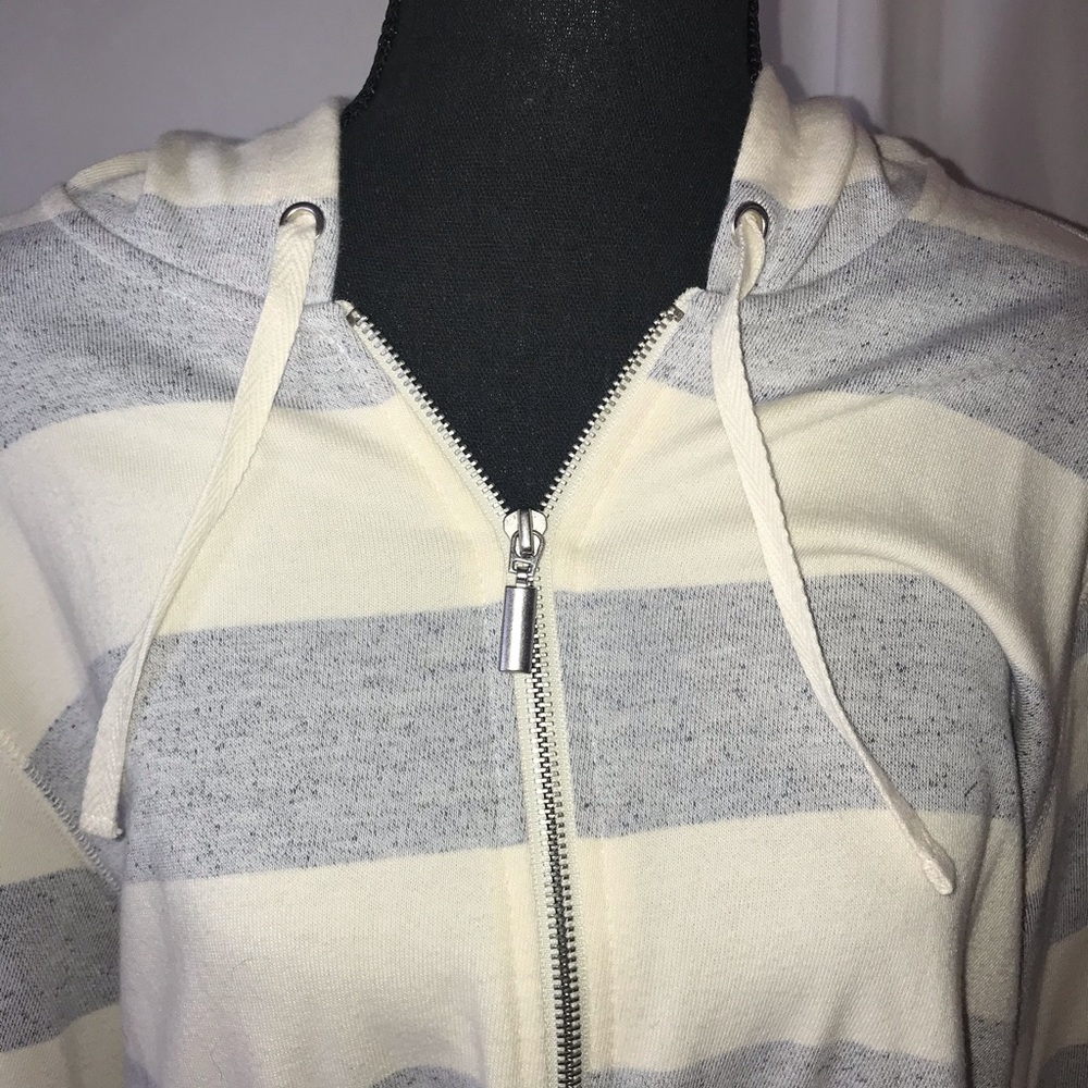 Style & Co hooded sweatshirt